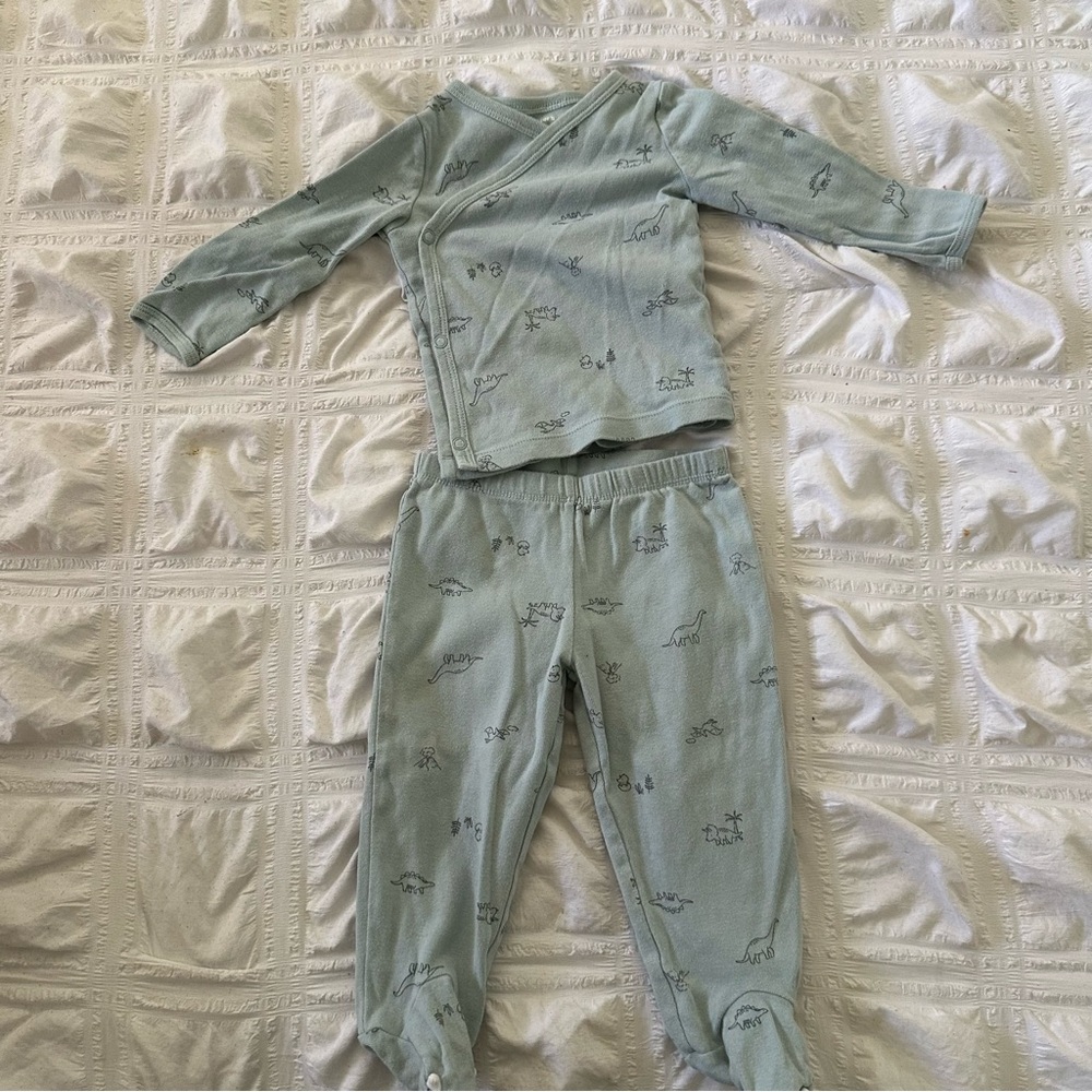 Carter’s Infant Dinosaur Blue Boy Outfit Size 9 Months